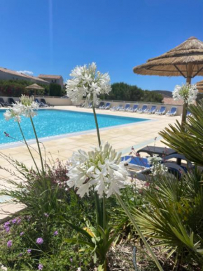 Villa dans résidence avec piscines proche plage